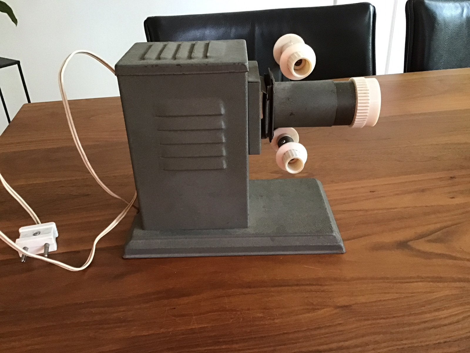Vintage Filmstrip Projector met diverse filmstrips, Audio, Tv en Foto, Diaprojectors, Ophalen of Verzenden, Gebruikt