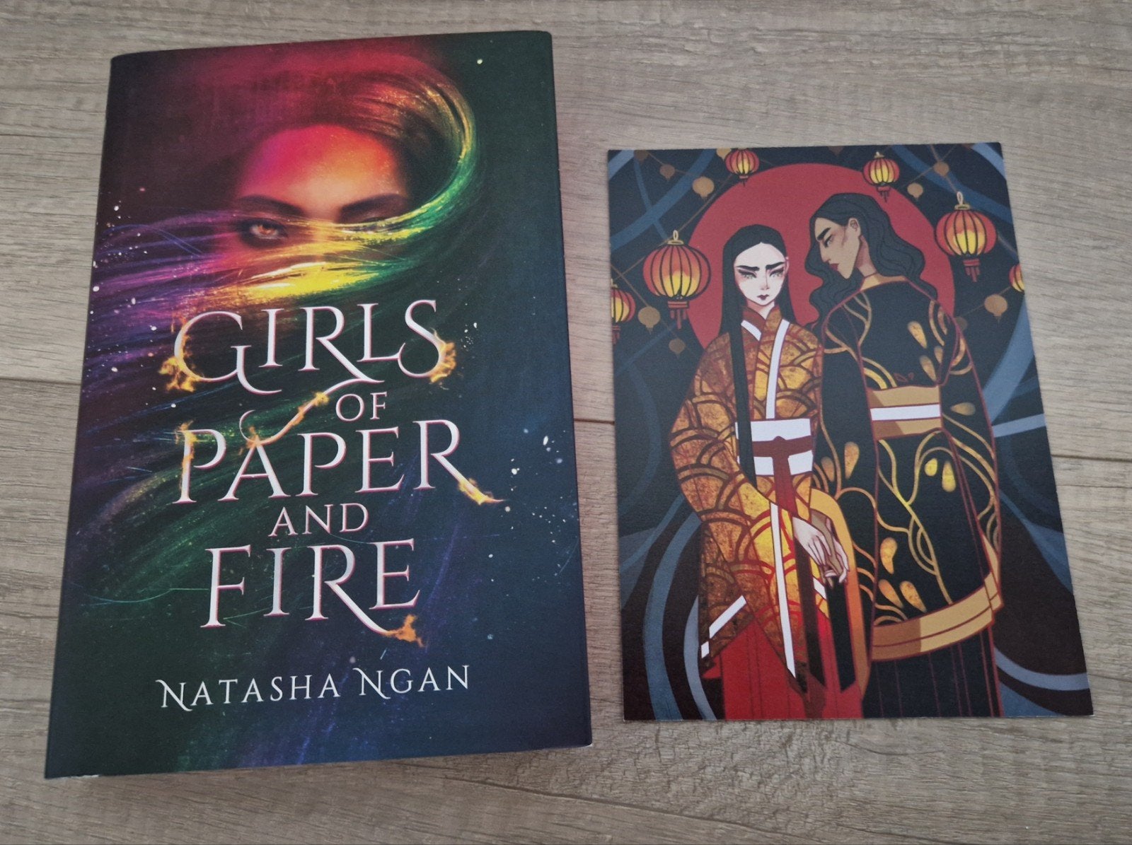 Fairyloot boek girls of paper and fire natasha ngan engels, Ophalen of Verzenden, Zo goed als nieuw
