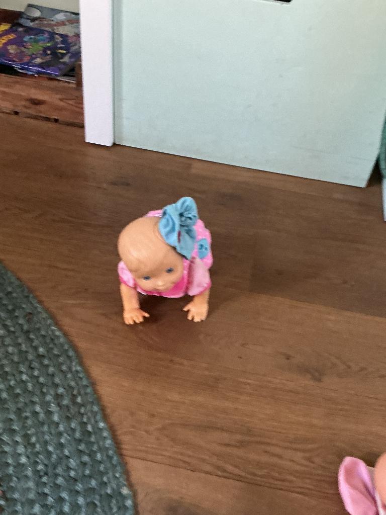 Pop met geluid, Kinderen en Baby's, Ophalen, Zo goed als nieuw, Babypop