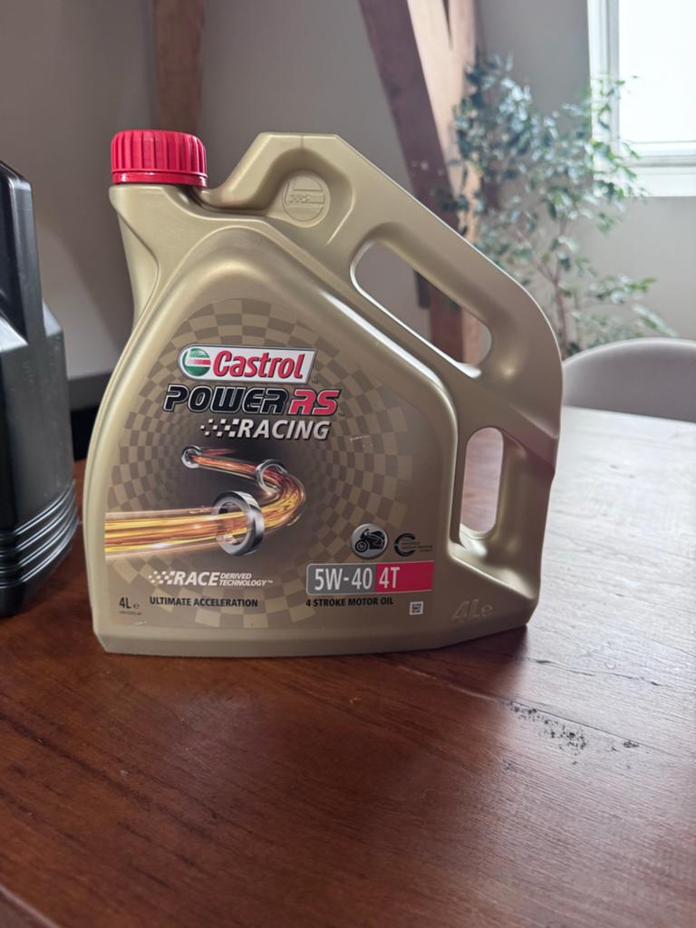 Ongeopende Castrol Power RS Racing 5W-40 4T motorolie 4L, Ophalen of Verzenden, Nieuw