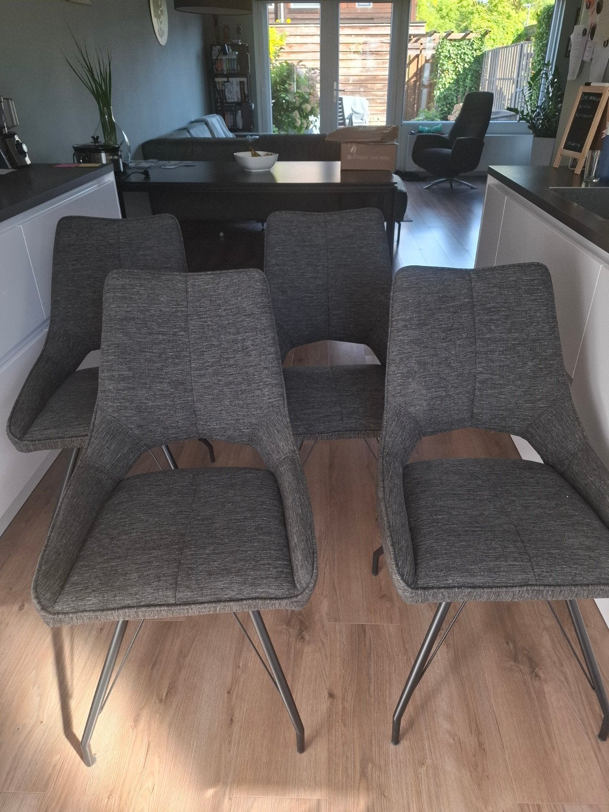 4 antraciete eettafelstoelen, Huis en Inrichting, Ophalen, Gebruikt, Vier, Stof