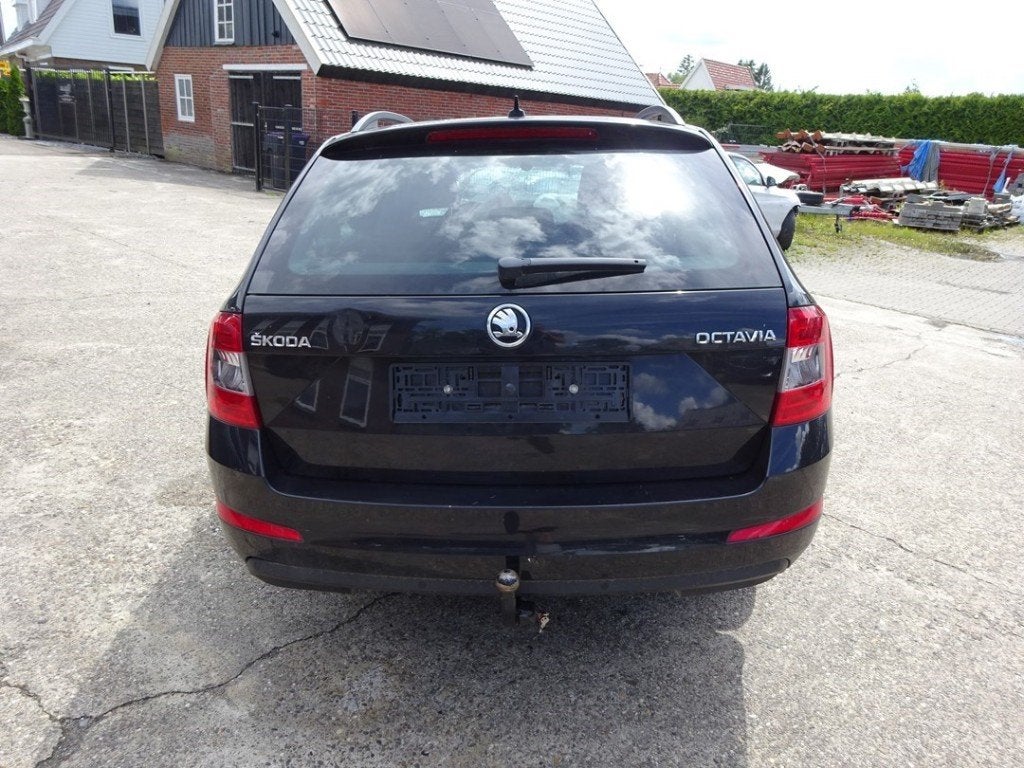 skoda octavia station bj2016 afneembare trekhaak met sleutel, Ophalen of Verzenden