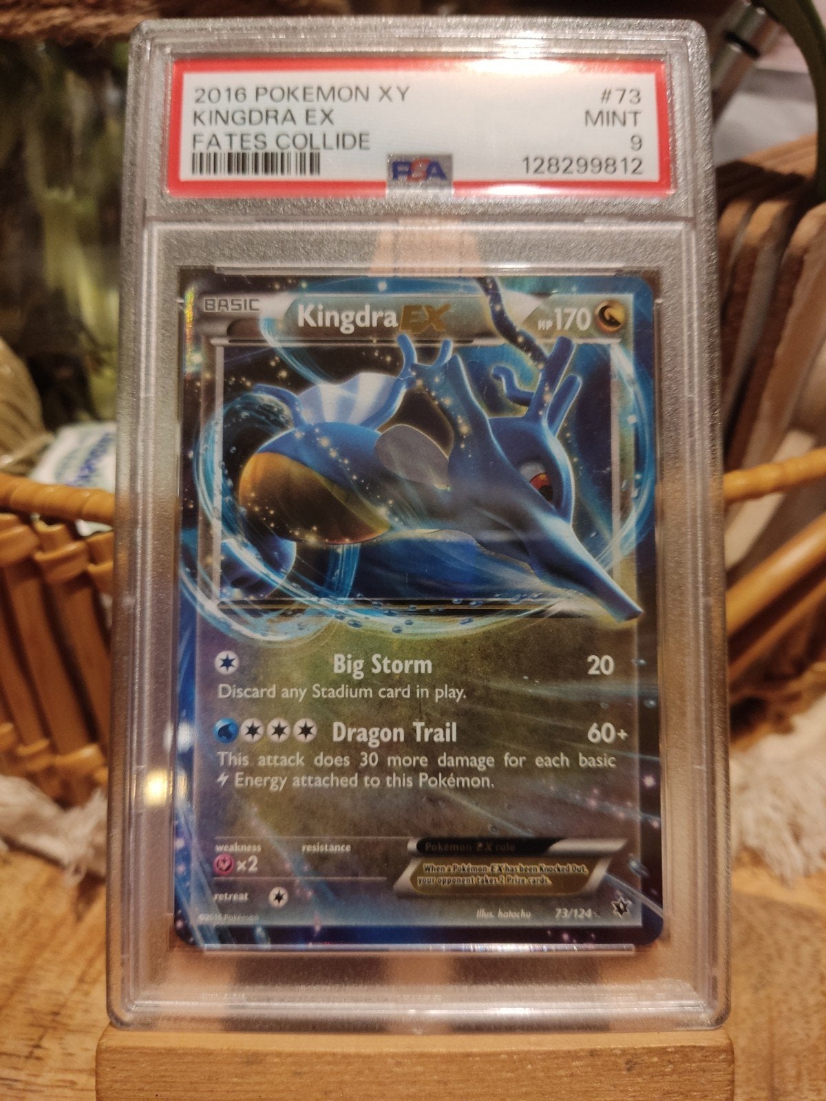 Pokemon kingdra ex fates collide psa 9, Ophalen of Verzenden, Zo goed als nieuw, Losse kaart, Foil
