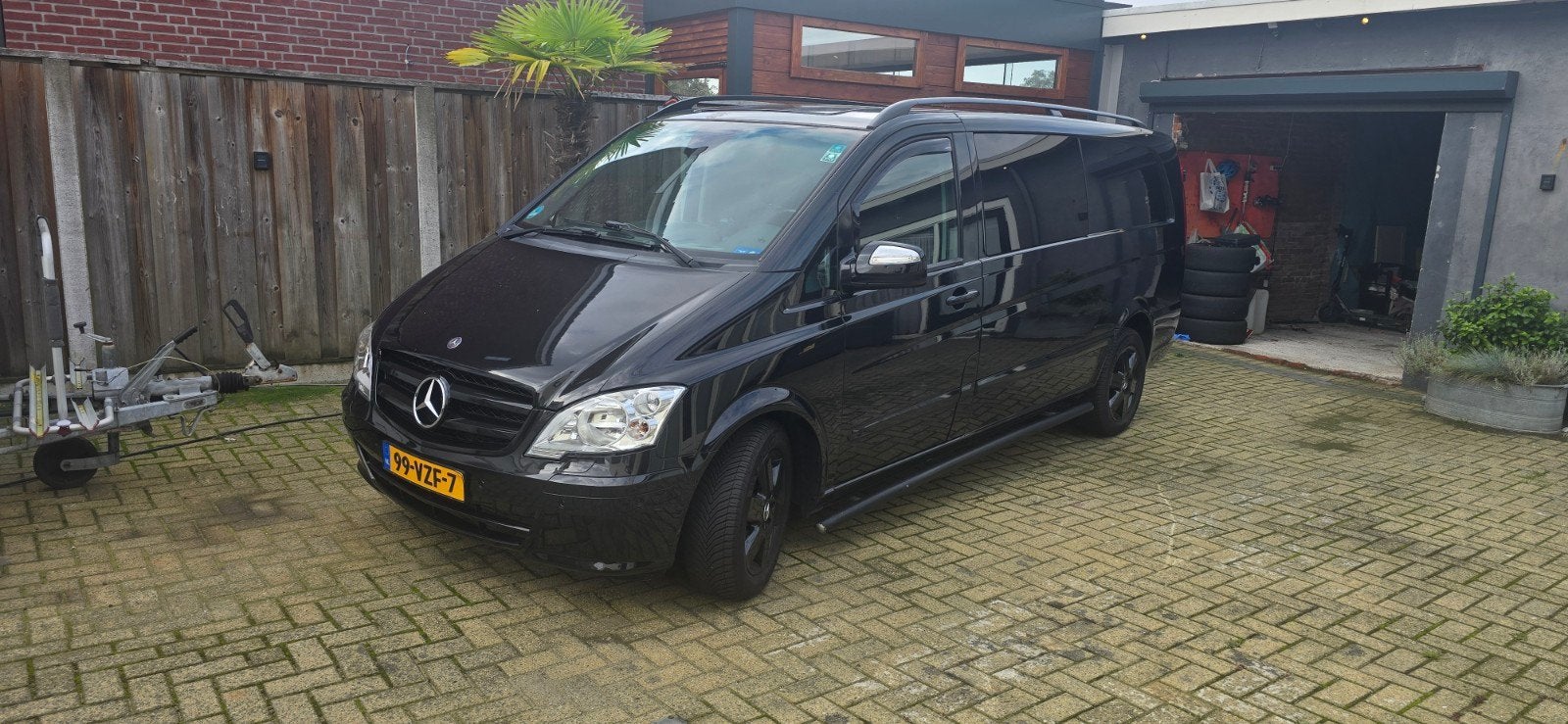 dikke volle vito youngtimer inruil mogelijk, Automaat, Achterwielaandrijving, Zwart, 2000 kg