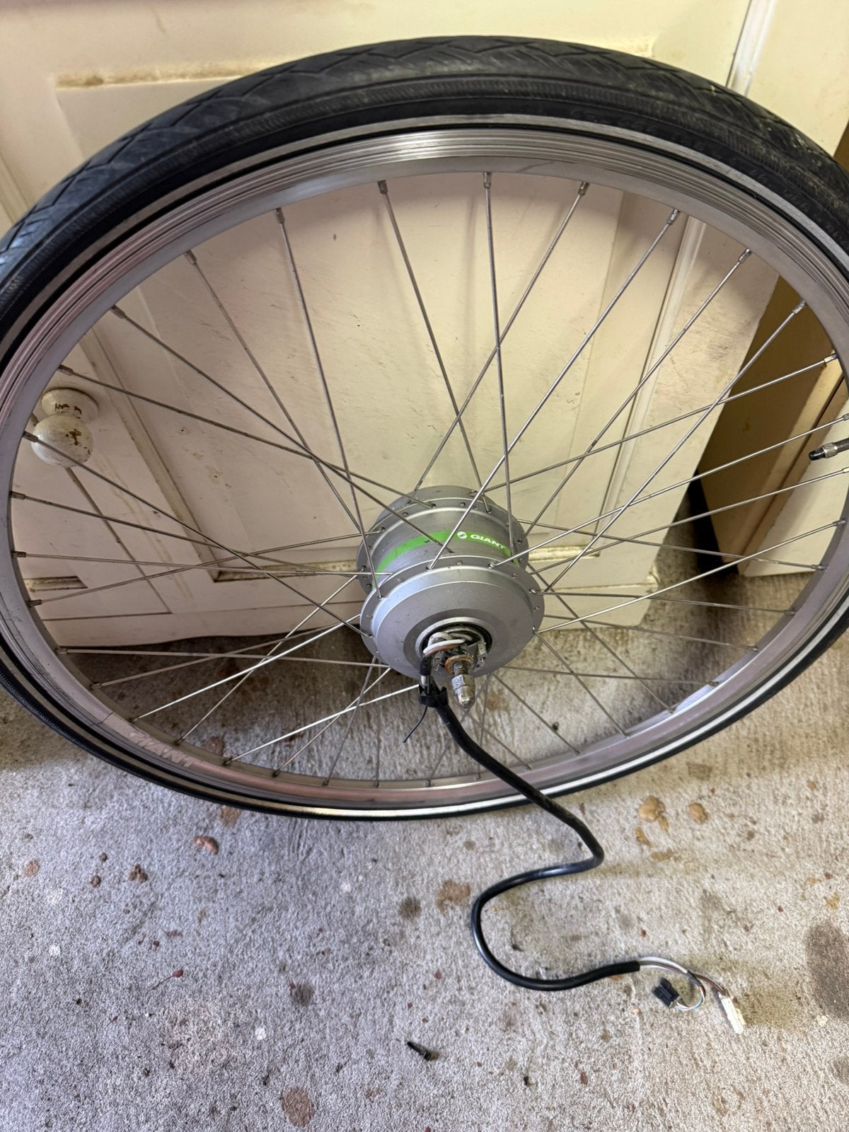 Giant twist voorwiel motor, Fietsen en Brommers, Fietsonderdelen, Ophalen, Zo goed als nieuw, Motor