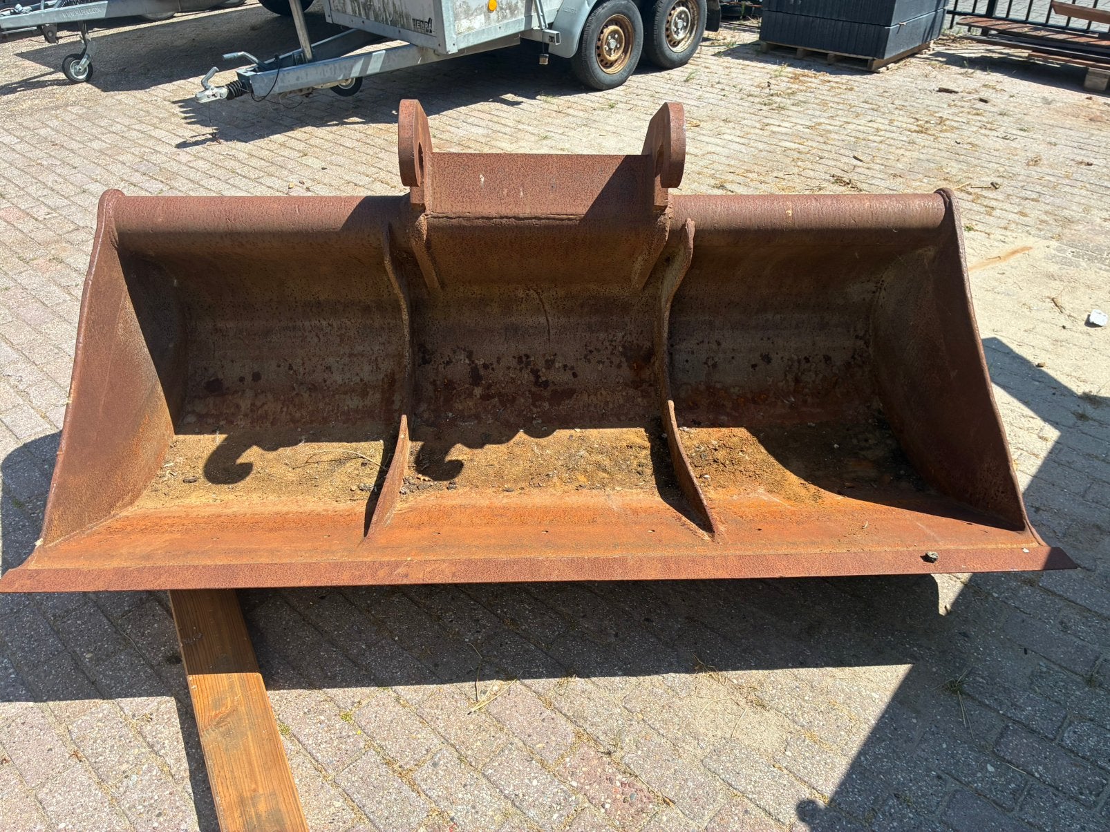 Brede slotenbak, Ophalen of Verzenden, Graafmachine
