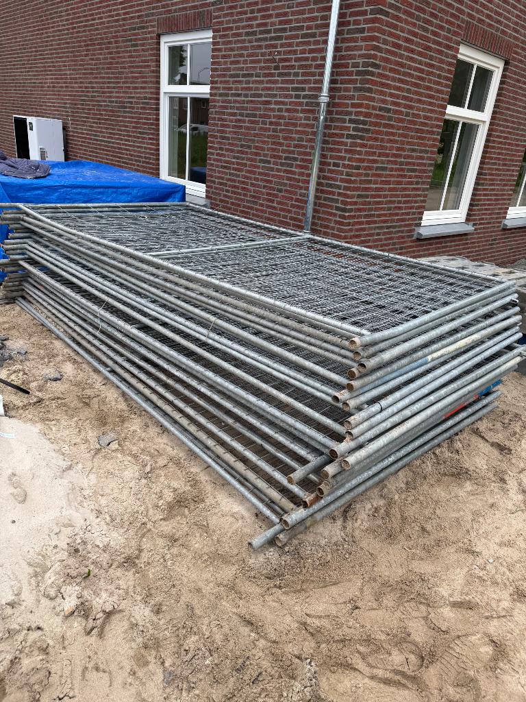 23st. Bouwhekken met klemmen en kunststof voeten., Ophalen, Gebruikt