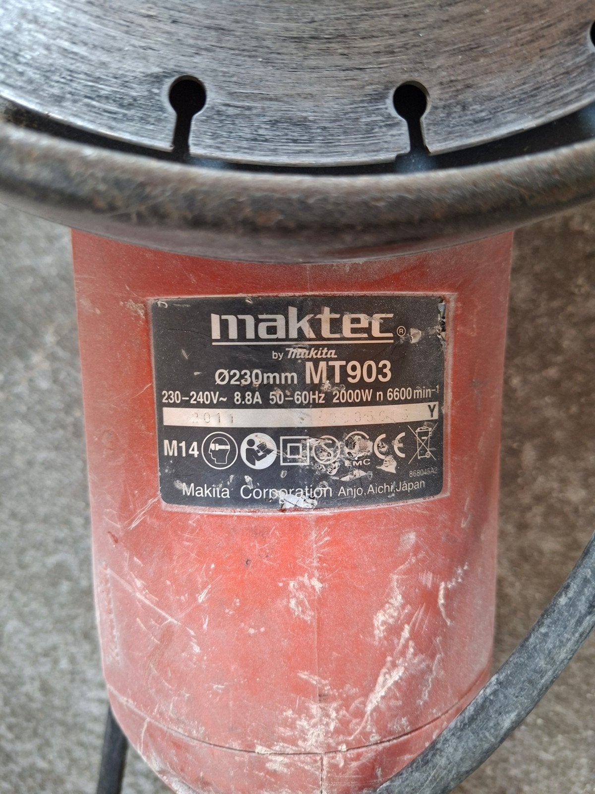 Maktec MT903 Haakse Slijper 230mm 2000W, Doe-het-zelf en Verbouw, Gereedschap | Slijpmachines, Ophalen
