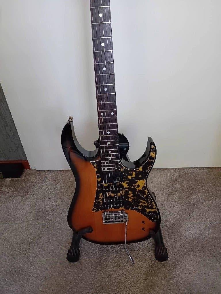 Ibanez RT 240, Ophalen, Gebruikt, Solid body, Ibanez