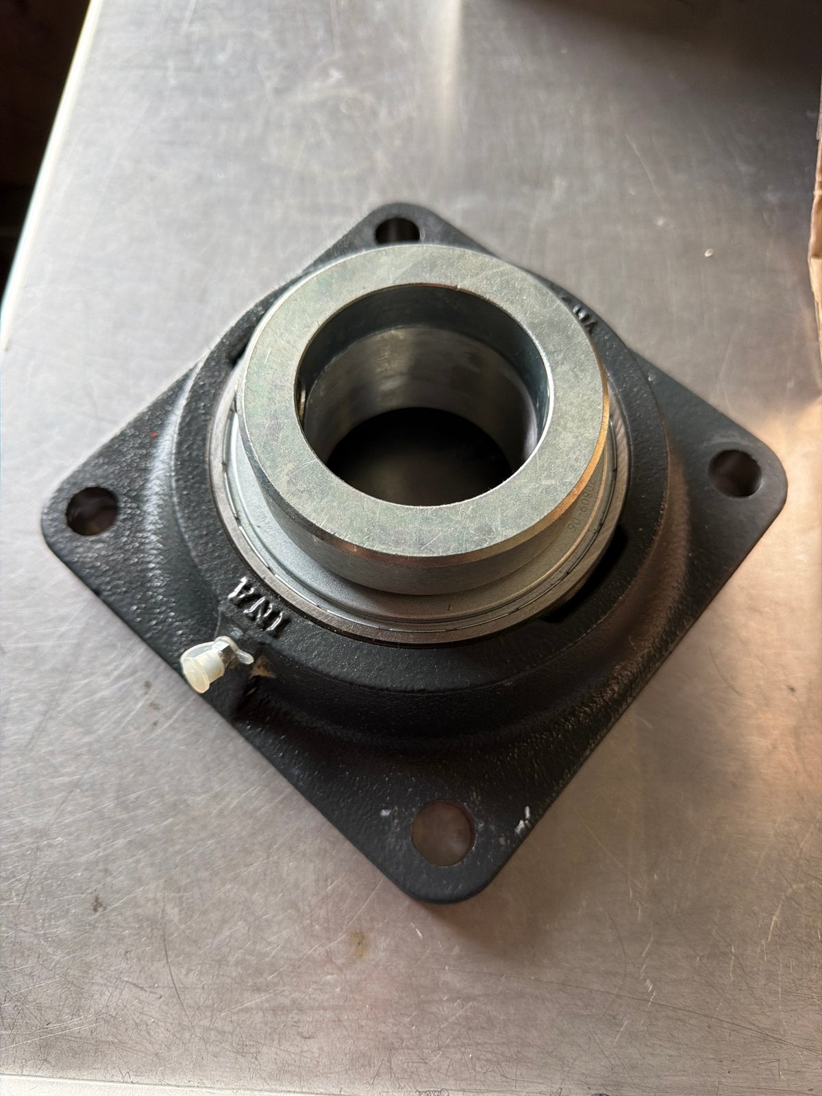 Vierkante flenslager 65mm INA RCJ65-214, Ophalen
