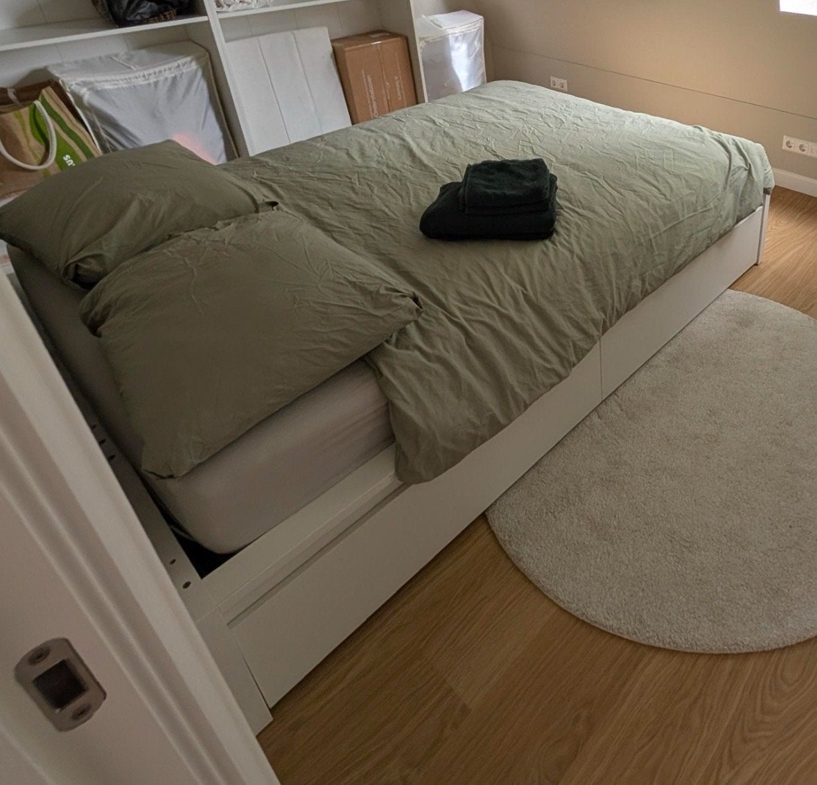IKEA MALM bed 140x200 met 4 lades, zonder hoofdeind, Huis en Inrichting, Slaapkamer | Bedden, Ophalen, Gebruikt, Wit, Tweepersoons
