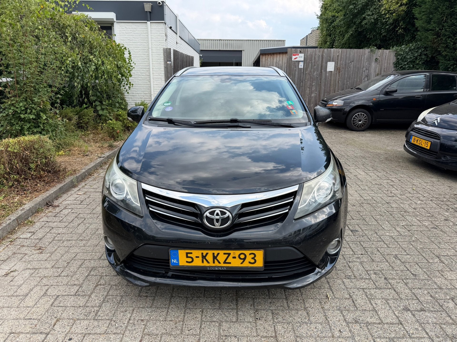 Toyota Avensis Wagon 1.8 VVTi Dynamic Business, Auto's, Voorwielaandrijving, Euro 5, 15 km/l, 4 cilinders