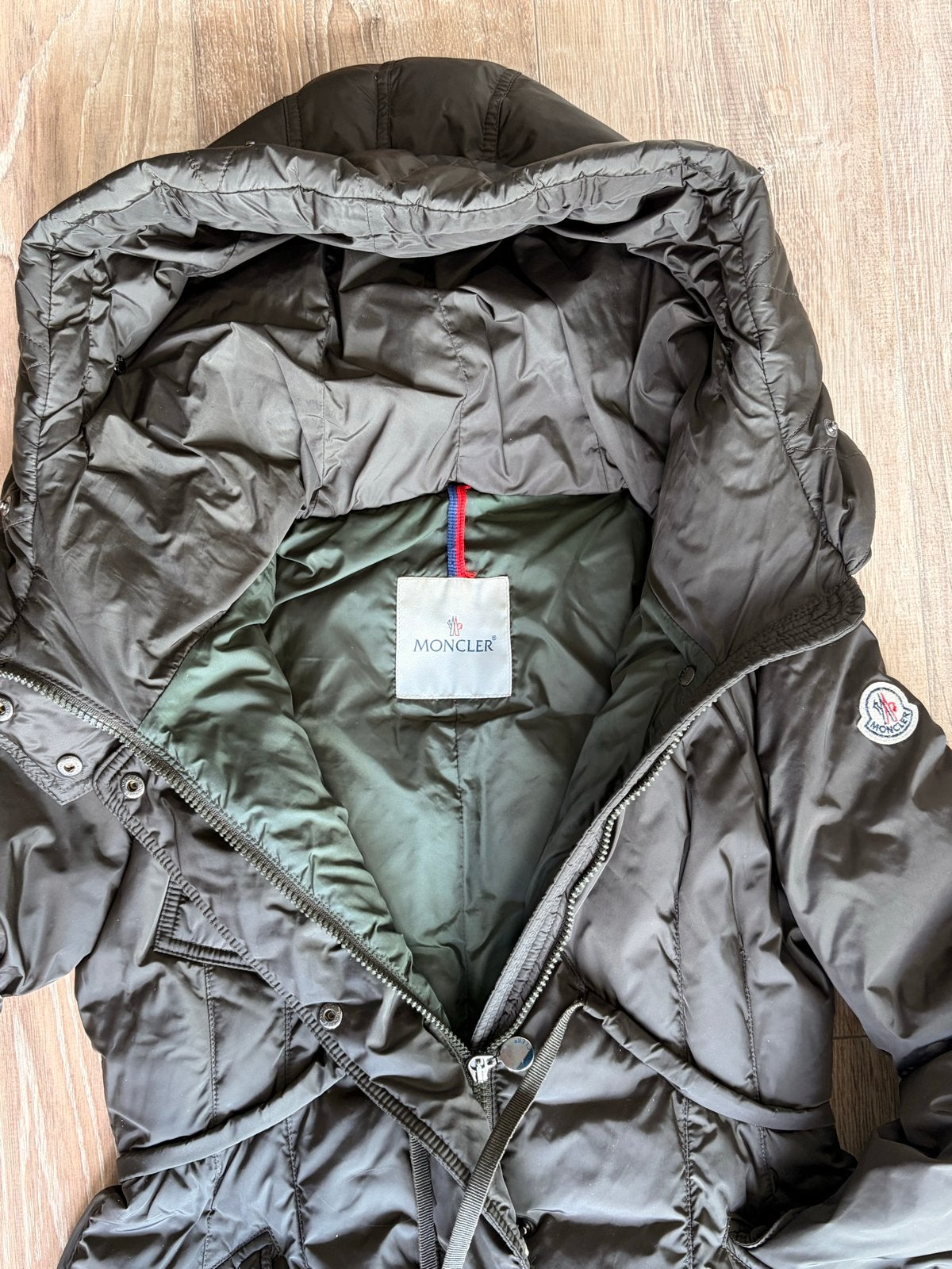Moncler jas maat 0/XS, Kleding | Dames, Jassen | Winter, Ophalen of Verzenden, Gedragen, Maat 34 (XS) of kleiner, Groen