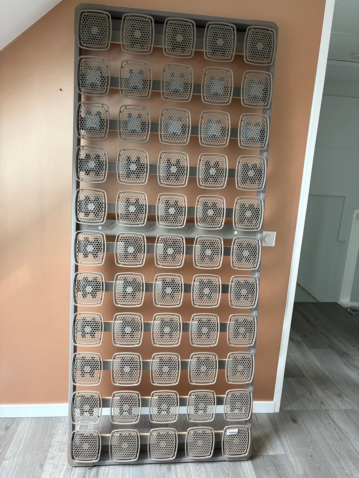 Gratis: Tempur bedbodem 90x210, Huis en Inrichting, Slaapkamer | Bedden, Ophalen, Gebruikt, 90 cm, Eenpersoons