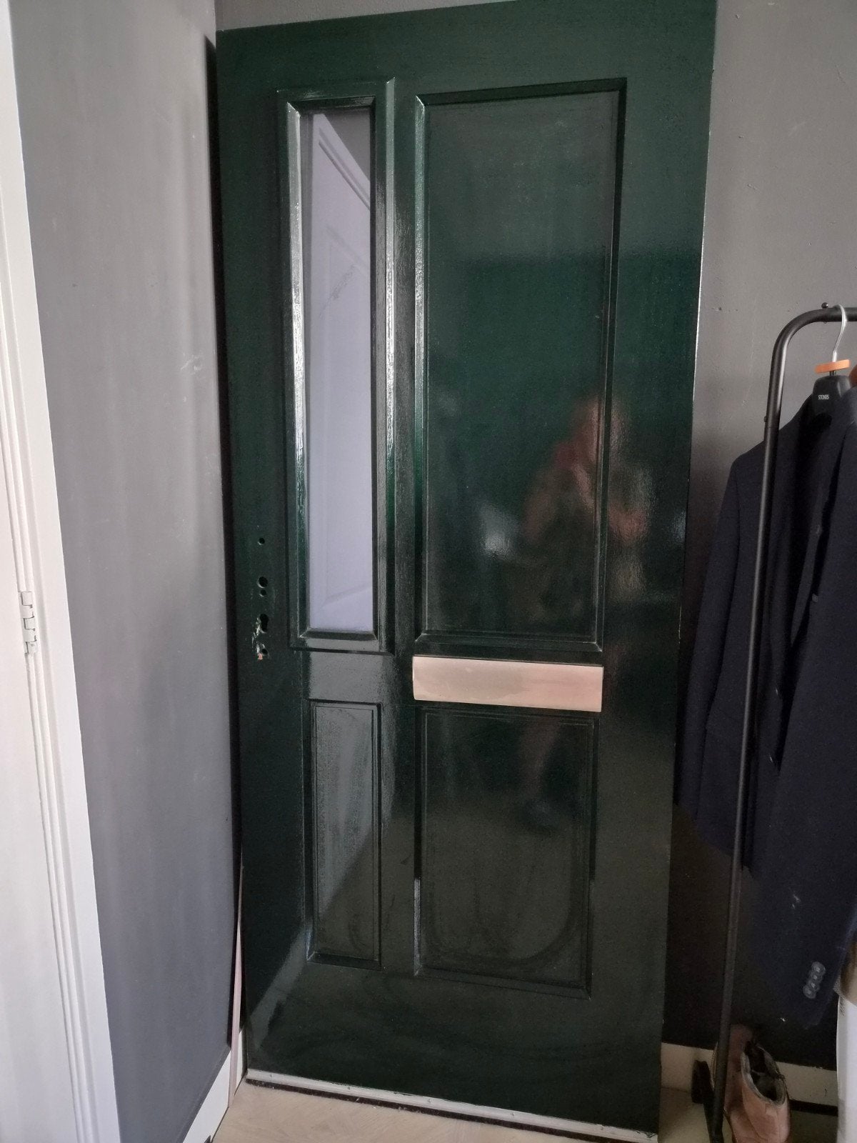 Donkergroene buitendeur met glas en brievenbus, voordeur, Doe-het-zelf en Verbouw, Deuren en Horren, Gebruikt, Ophalen of Verzenden