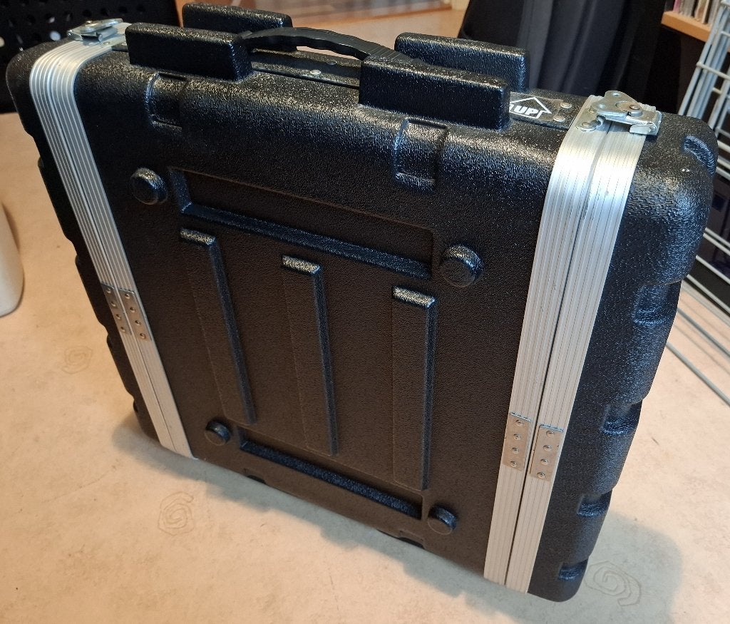 Hartke HA3500 in flightcase, Ophalen, Gebruikt, Basgitaar, 100 watt of meer