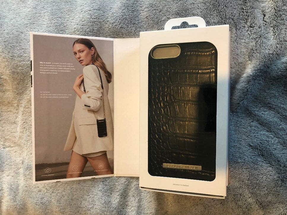 Ideal of Sweden zwart croc iphone hoes 6/7/8 plus, Telecommunicatie, Mobiele telefoons | Hoesjes en Frontjes | Apple iPhone, Zo goed als nieuw