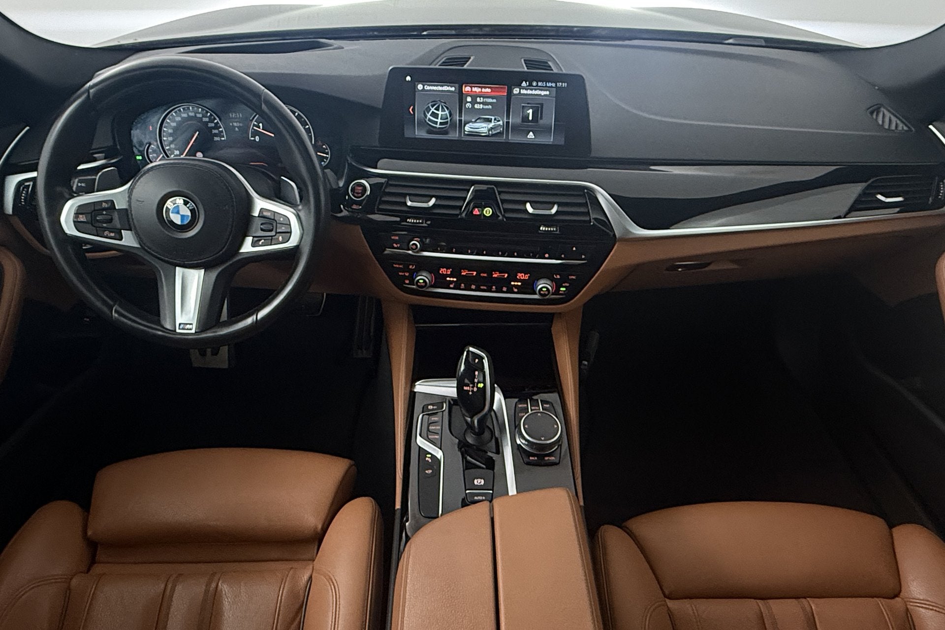 BMW 5 Serie Touring 520i Corporate Lease High Executive (PAN, Automaat, 1998 cc, Achterwielaandrijving, Gebruikt