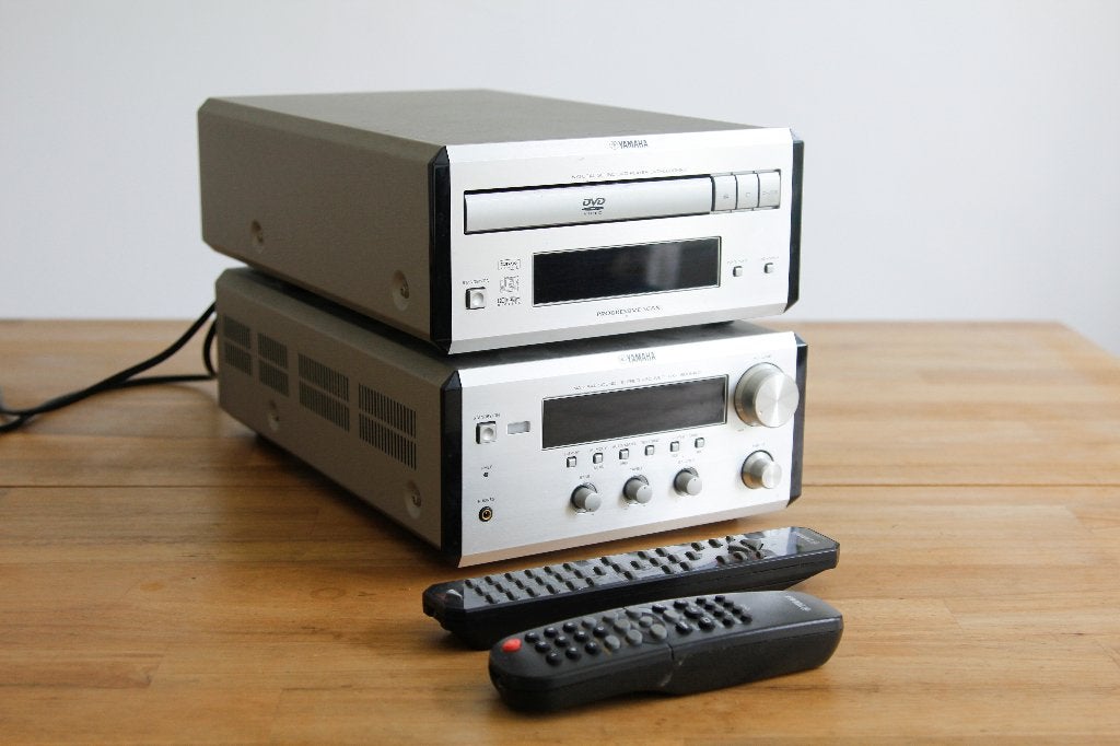 Yamaha E600MK2 versterker + dvd speler, Audio, Tv en Foto, Overige merken, Gebruikt, -, -