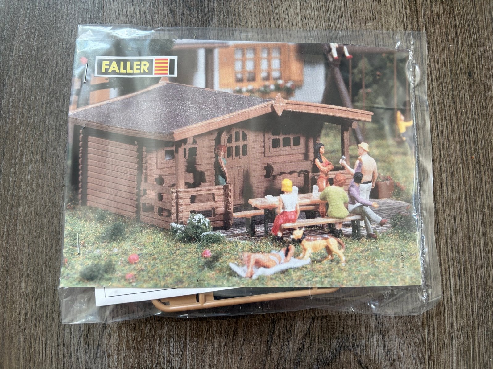 Faller 130208 Tuinhuisje Modelbouwkit - Nieuw in verpakking, Hobby en Vrije tijd, Modelbouw | Auto's en Voertuigen, Overige merken