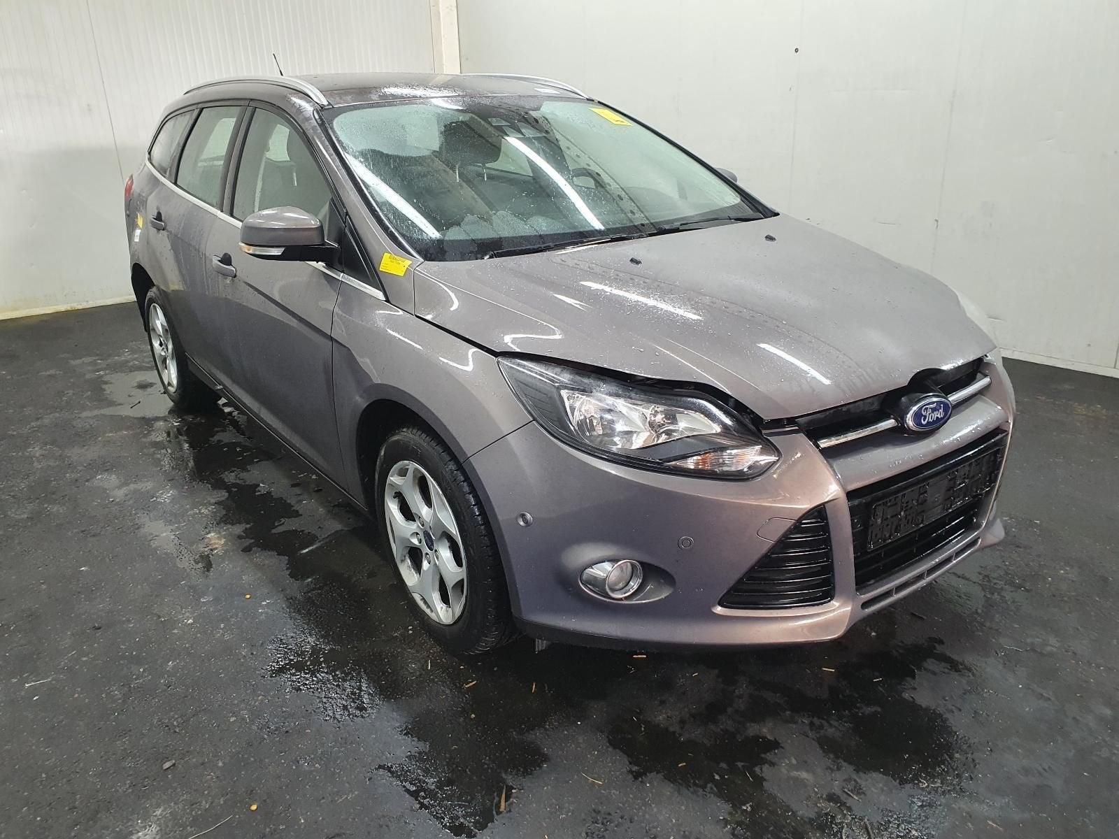 Ford Focus Voorkop kompleet  (plaatwerk verlichting ,koelers, Auto-onderdelen, Carrosserie en Plaatwerk, Bumper, Gebruikt, ARN erkend