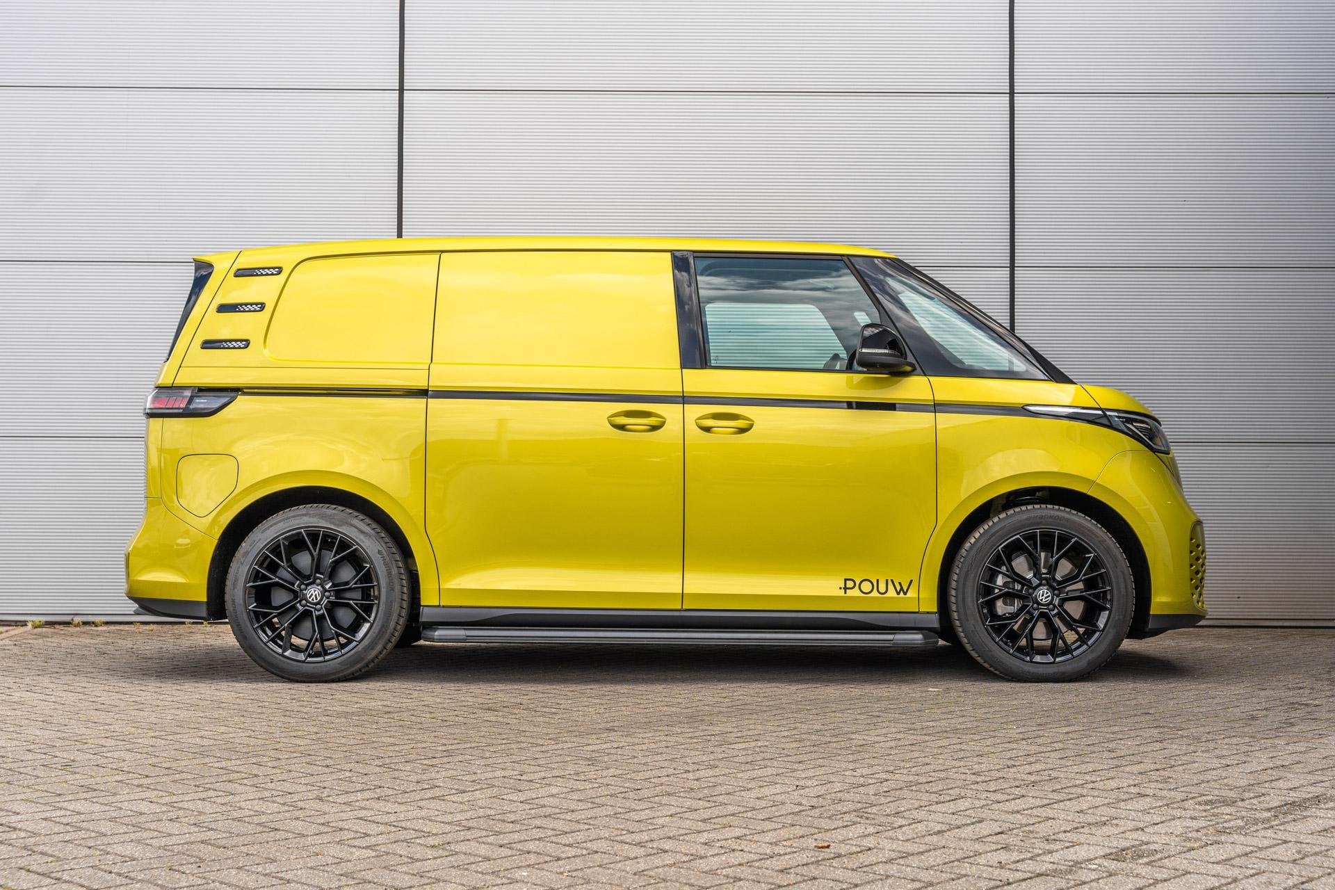 Volkswagen ID. Buzz Cargo 286pk Bulli Edition 79 kWh | 20" V, Auto's, Automaat, 12 maanden, Zwart, Volkswagen