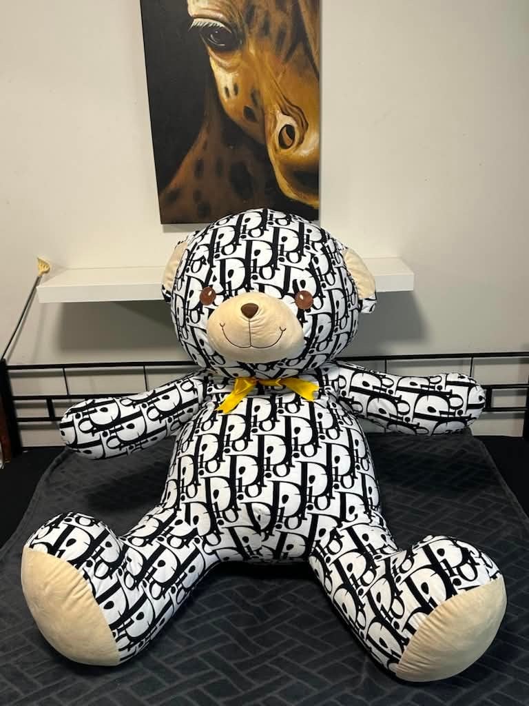 Grote DIOR teddybeer - Zwart/Wit pluche knuffel, Kinderen en Baby's, Overige merken, Overige karakters, Beer, Ophalen of Verzenden