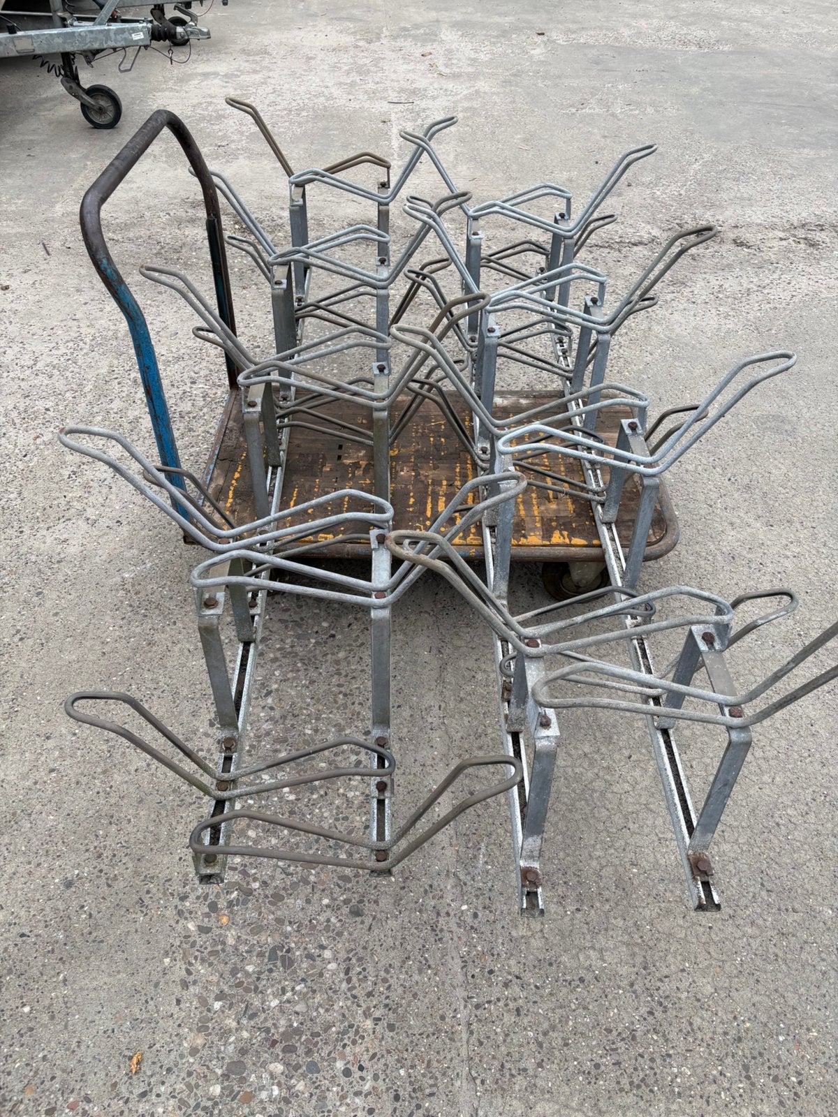 Fietsenstandaard (fietsenrek), Ophalen, Gebruikt, ., .
