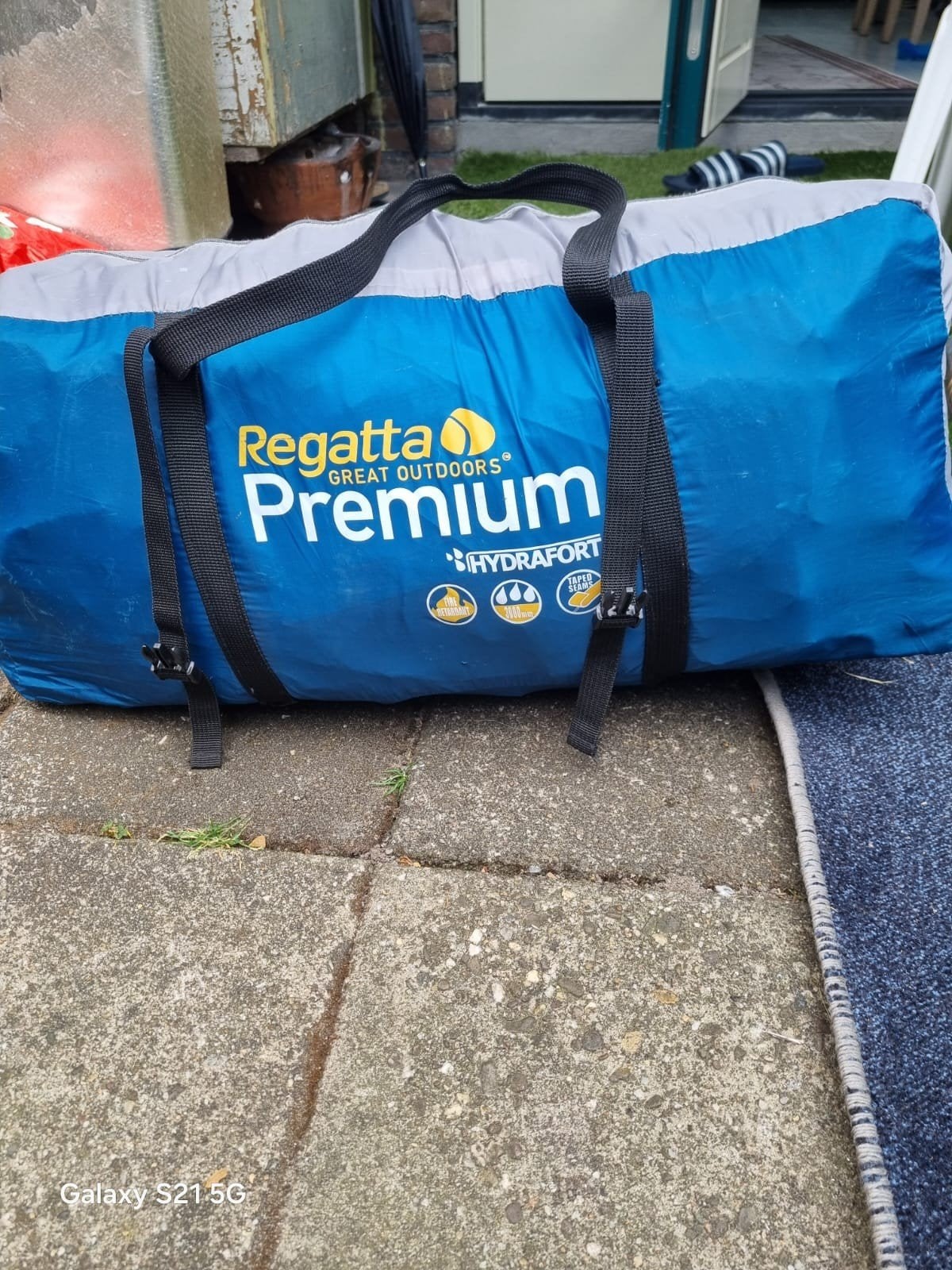 Regatta Premium tent - 4 persoons, Caravans en Kamperen, Tenten, Ophalen, Zo goed als nieuw, Tot en met 4