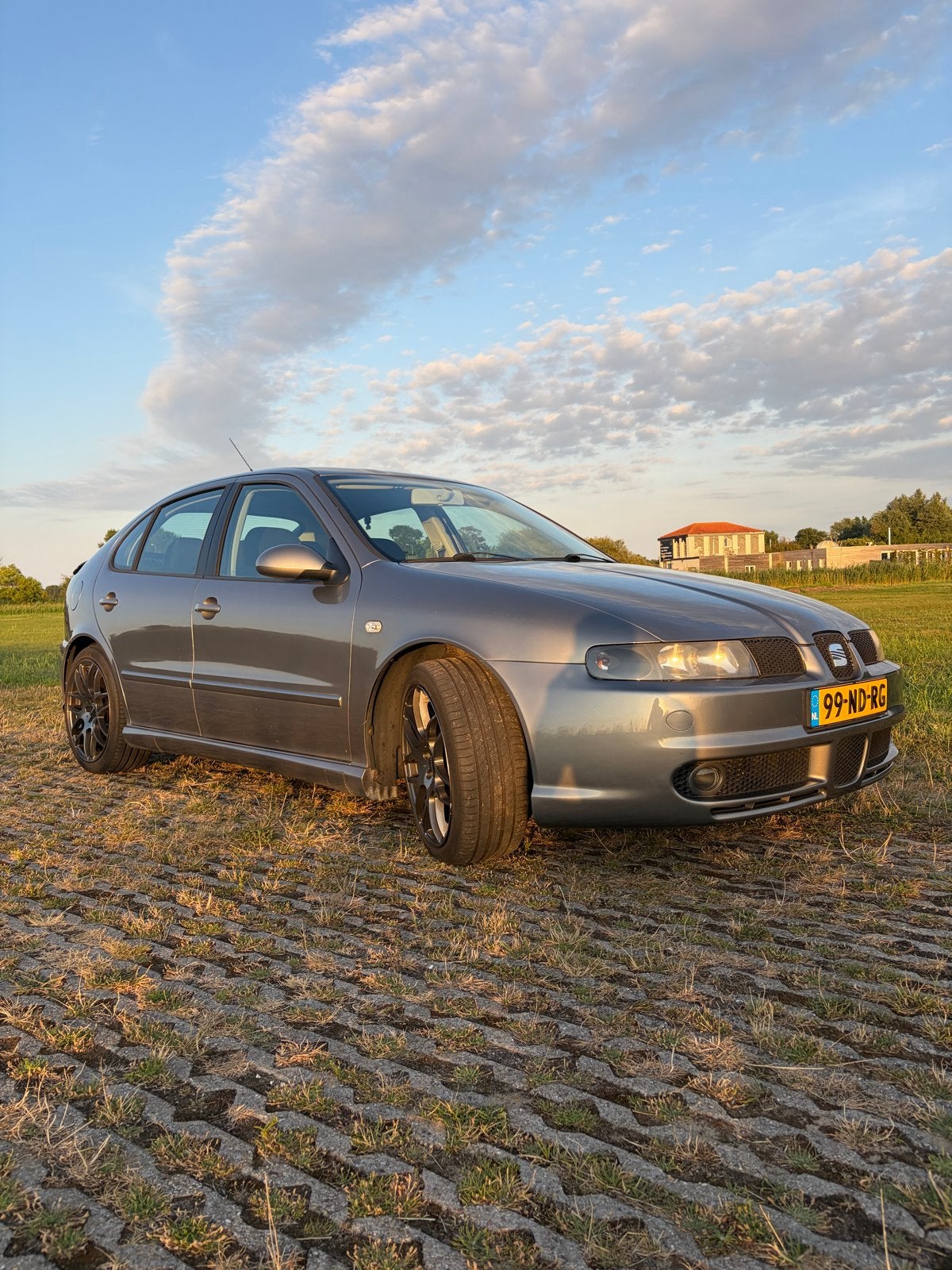 Seat Leon 1.8 20VT 132KW 2003 145dkm, Voorwielaandrijving, 4 cilinders, 1264 kg, Origineel Nederlands