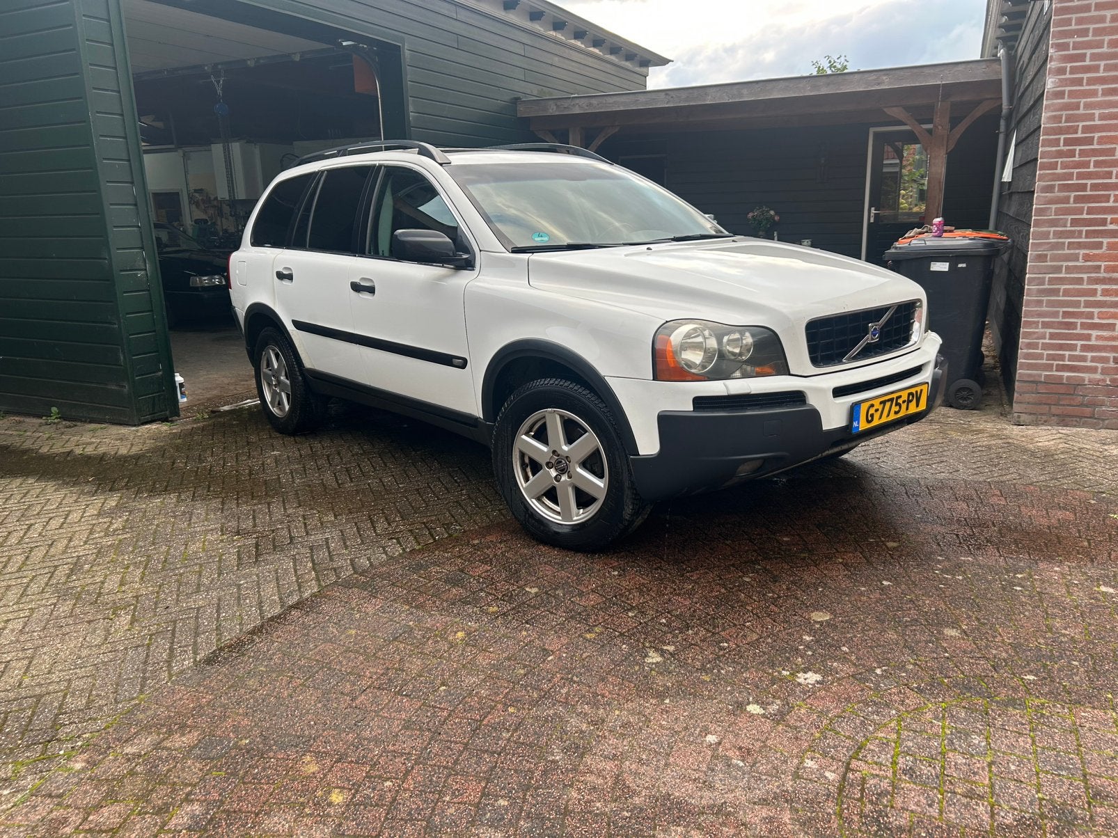 Volvo XC90 2.5T AWD 2006 in onderdelen