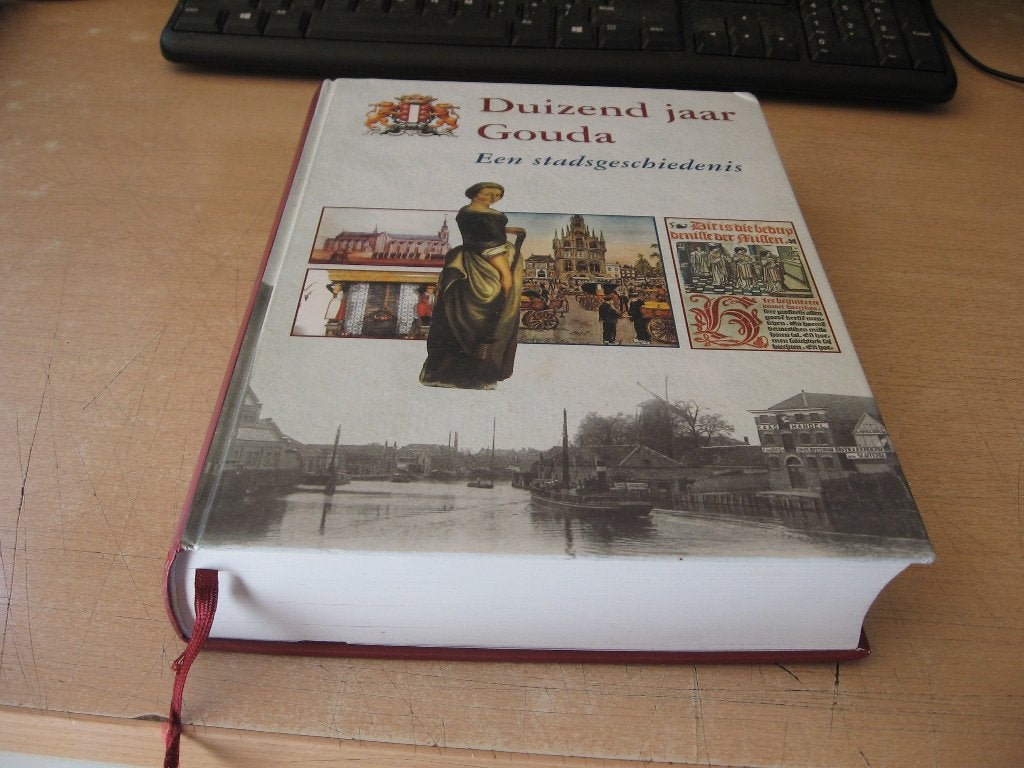 Duizend jaar Gouda....een stadsgeschiedenis, Ophalen of Verzenden, Gelezen