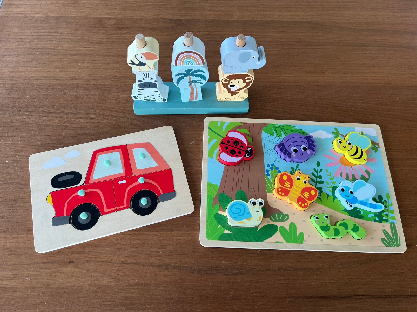 Set houten speelgoed: stapelblokjes & puzzel auto en dieren, Ophalen, Gebruikt, Van hout, Minder dan 10 stukjes