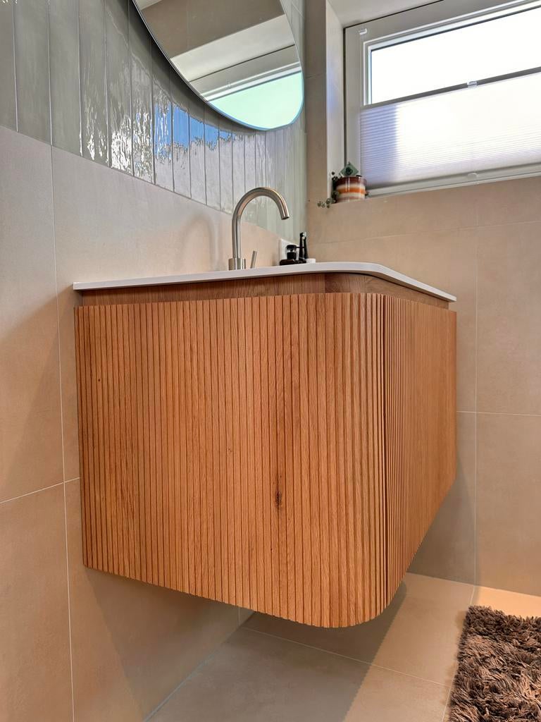 Moderne massief houten wastafelkast, zo goed als nieuw, Ophalen, 100 tot 150 cm, Zo goed als nieuw, Minder dan 100 cm