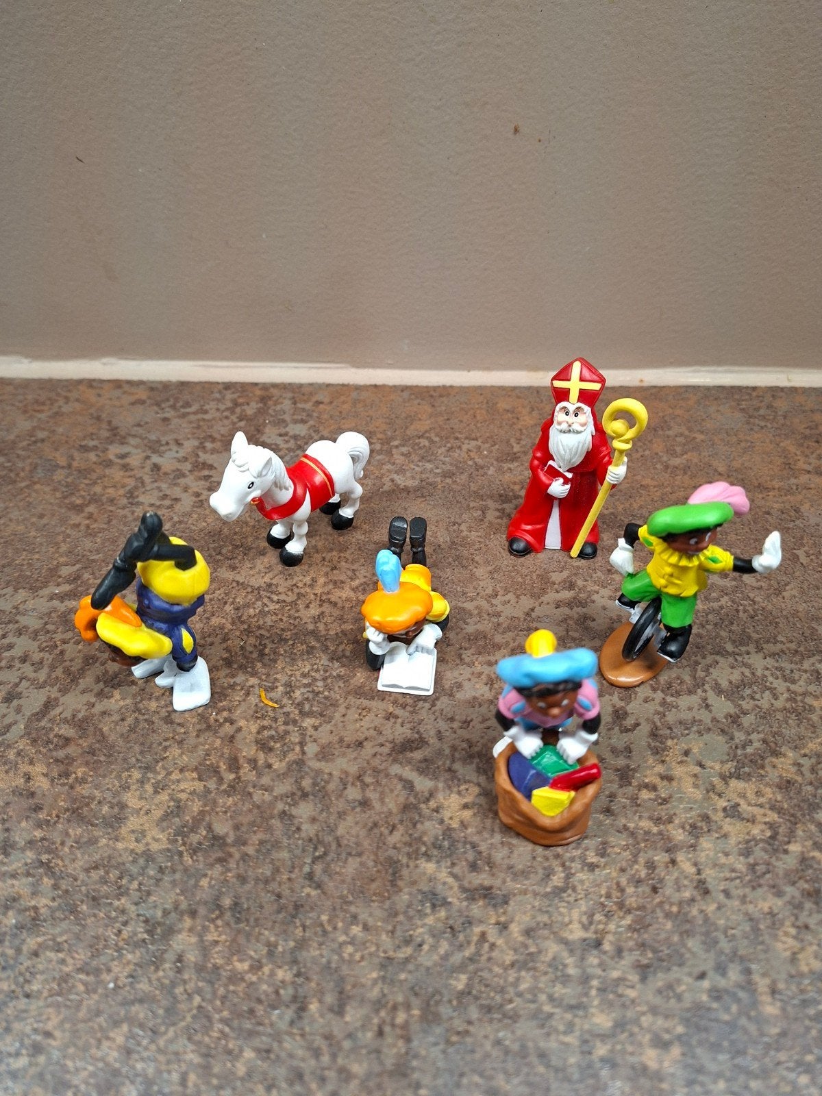 6 poppetjes, Diversen, Ophalen of Verzenden, Zo goed als nieuw