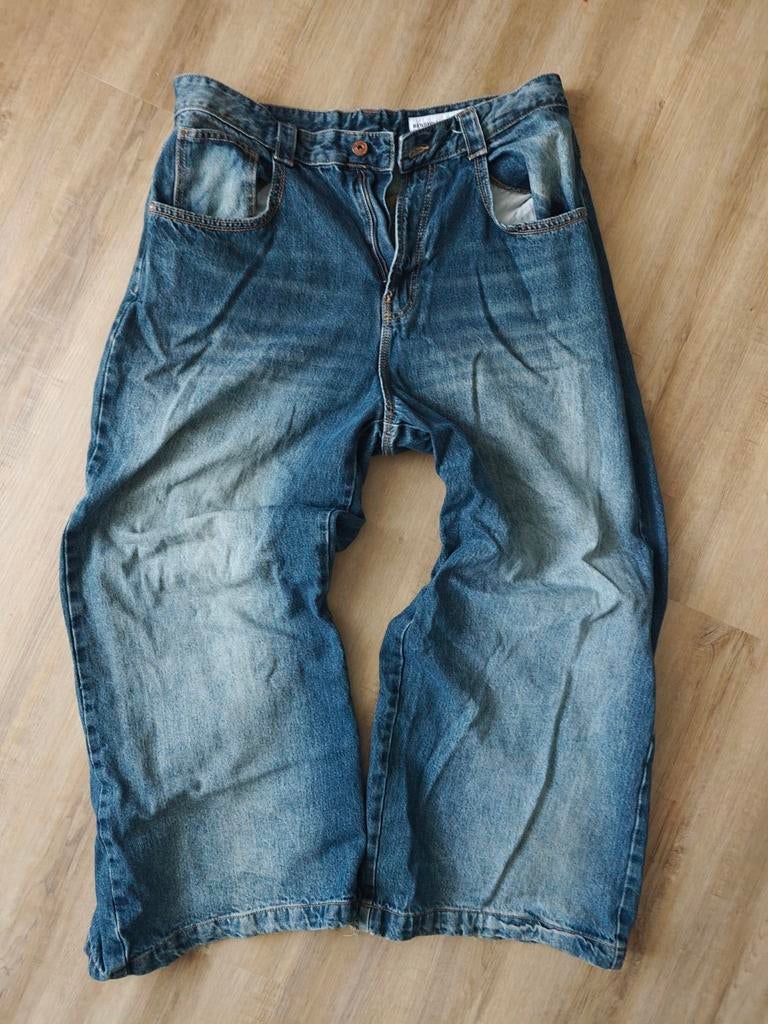 Bershka Mega Baggy jeans maat 44, Kleding | Heren, Spijkerbroeken en Jeans, Gedragen, Overige jeansmaten, Blauw, Ophalen of Verzenden