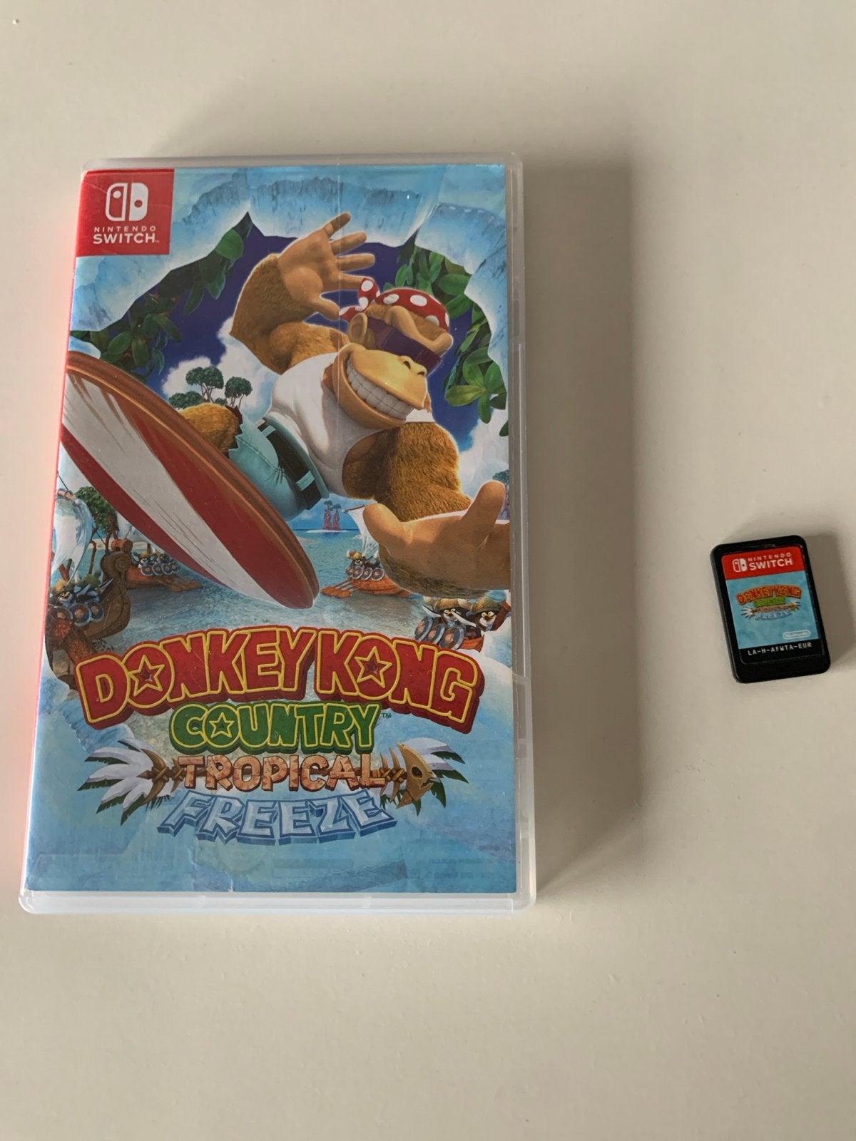 Donkey Kong Country Tropical Freeze Nintendo Switch, Spelcomputers en Games, Ophalen, 2 spelers, Eén computer, Zo goed als nieuw