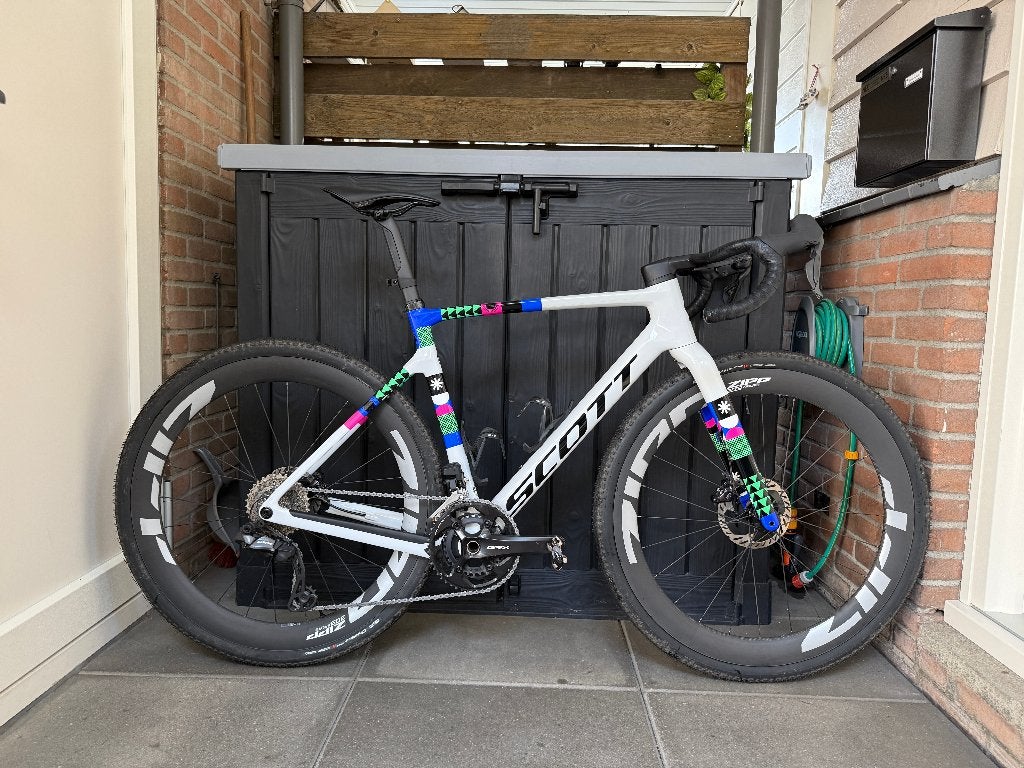Scott Addict Gravel RC GRX Di2 12S - Zipp 303 XPLR S ZGAN, Fietsen en Brommers, Fietsen | Racefietsen, 28 inch, Carbon, Zo goed als nieuw
