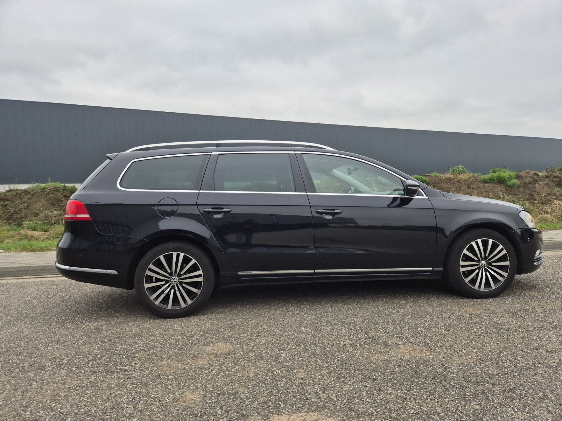 Volkswagen Passat Variant 1.4 TSI Comfortline Executive Edit, Auto's, Euro 5, Stof, Gebruikt, Zwart