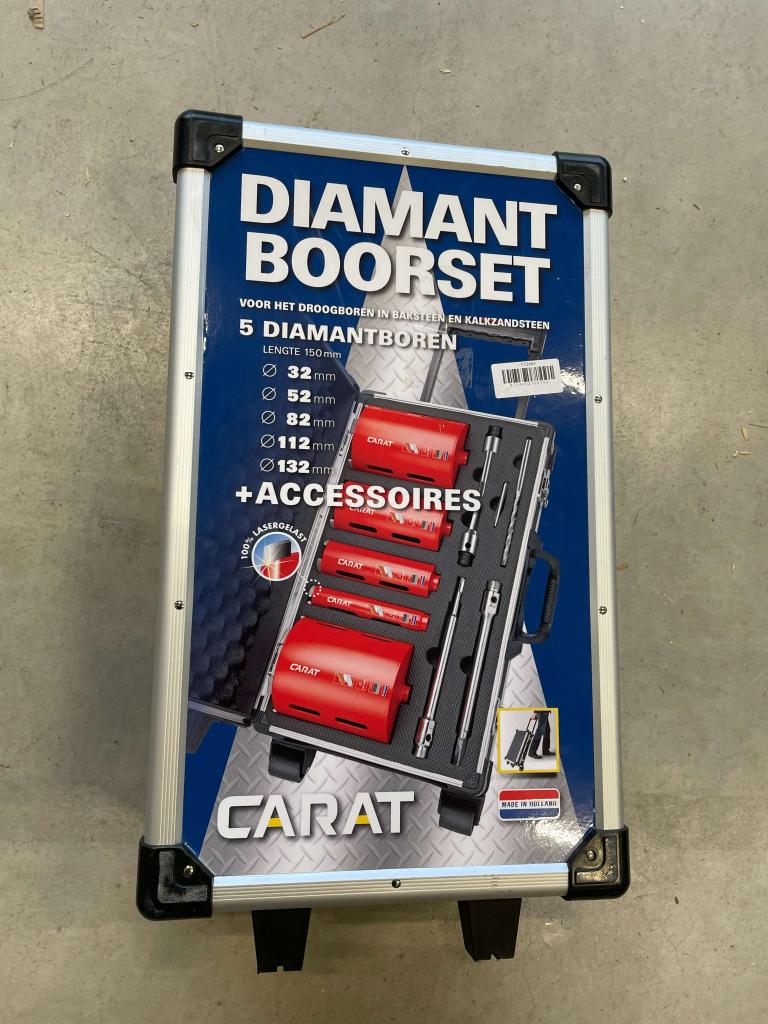 Carat Diamantdroogboorset 32-52-82-112-132mm + adapters, Niet ingevuld, Gebruikt, Niet ingevuld, Ophalen of Verzenden