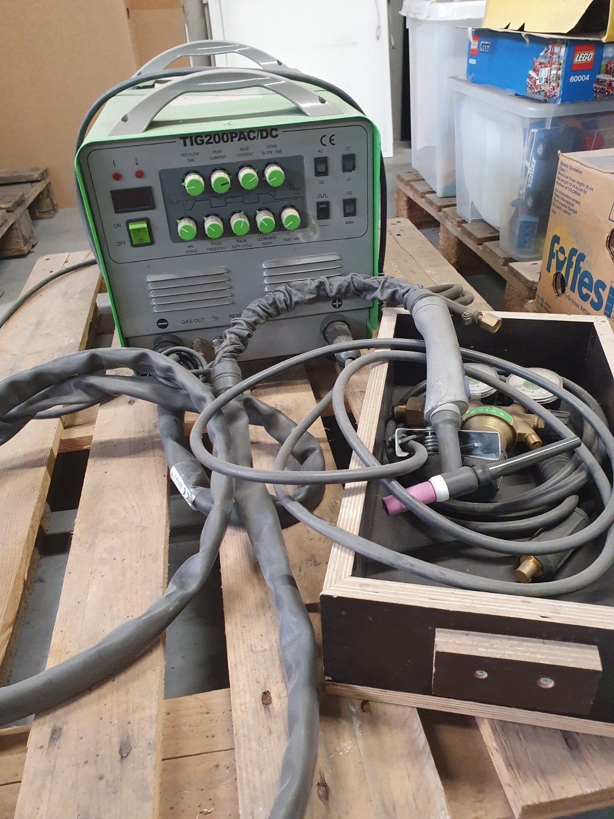 TIG 200 PAC/DC Lasapparaat - Zo goed als nieuw, Ophalen