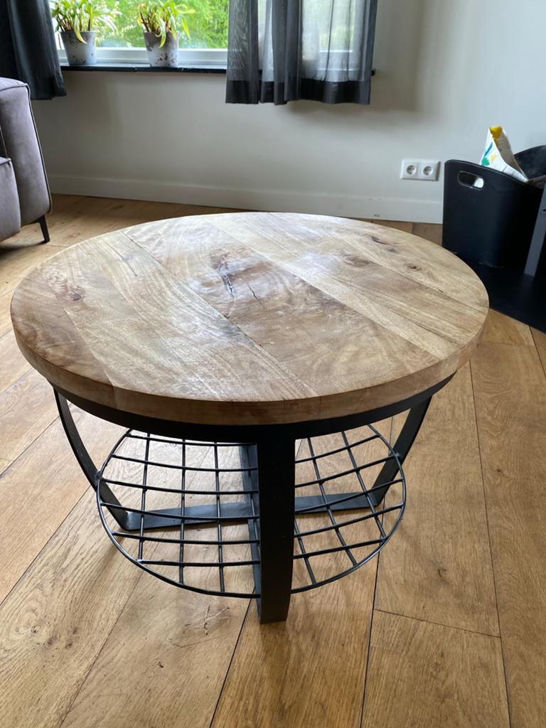 Ronde salontafel mangohout met metalen onderstel, Huis en Inrichting, Ophalen, Gebruikt, Rond, 50 tot 100 cm