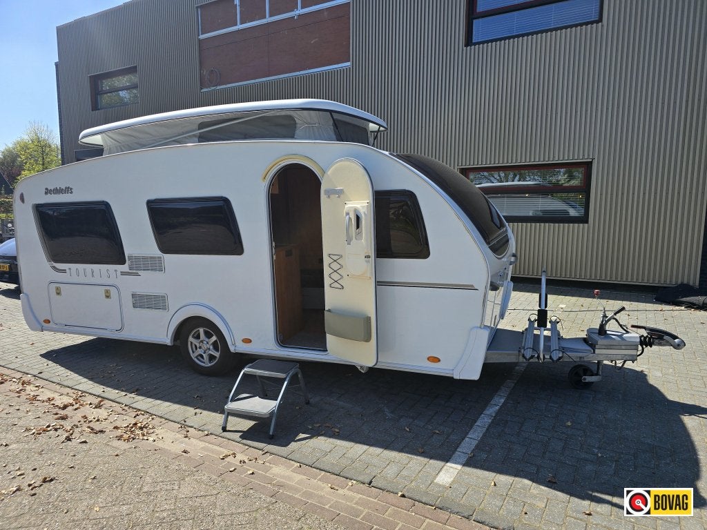 Dethleffs Tourist 460 DB met hefdak + nieuwe mover, Caravans en Kamperen, Bedrijf, Treinzit, Schokbreker, Tot en met 4