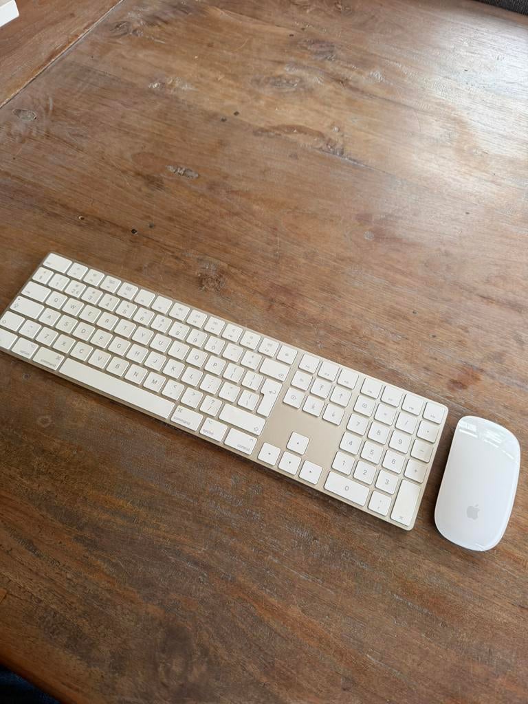 Apple Magic Keyboard Numeriek + Mouse 2 | NIEUW, Toetsenbord en muis-set, Nieuw, Numeriek, Ophalen of Verzenden