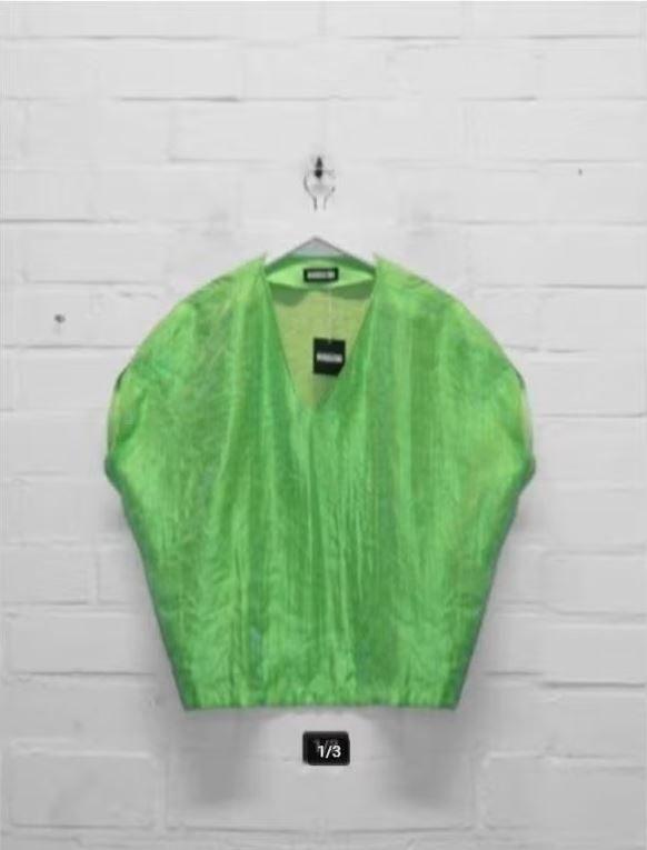 Magdalena - Prachtige top maat 38 & 40 - Nieuw, Kleding | Dames, Maat 38/40 (M), Nieuw, Ophalen of Verzenden, Korte mouw