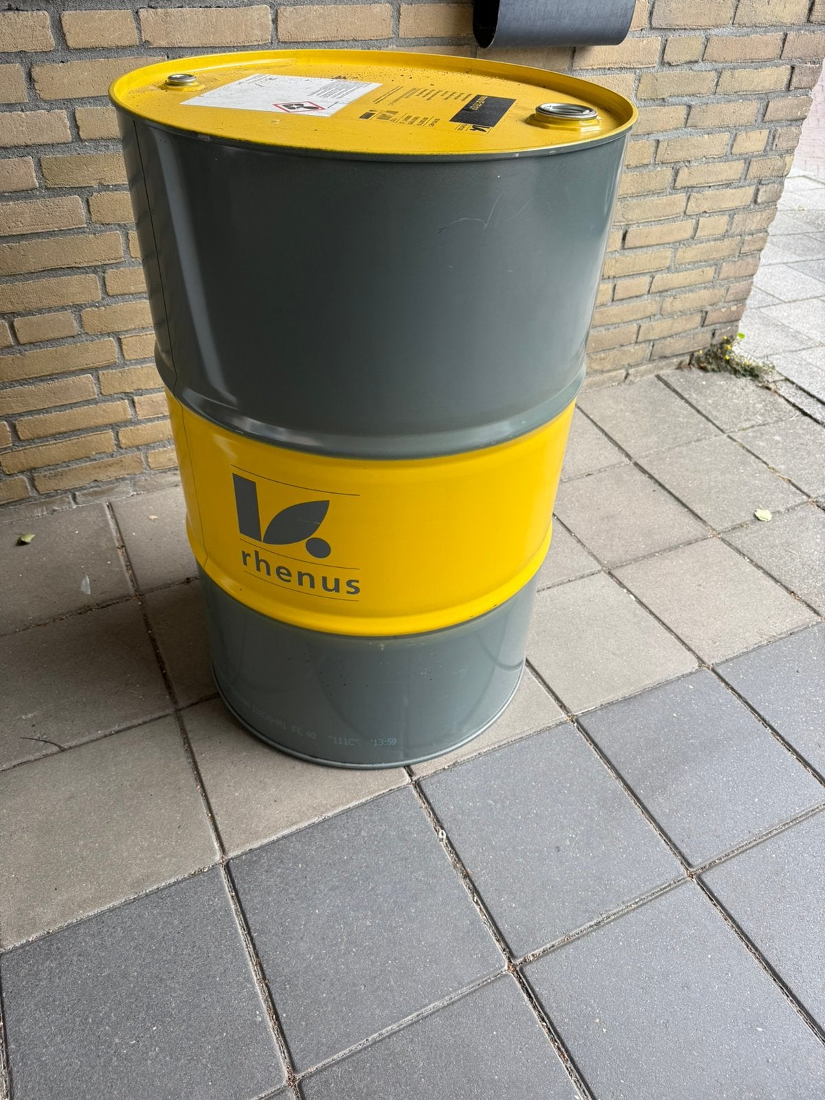 Olievat leeg, Ophalen, Zo goed als nieuw