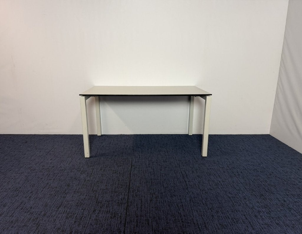 2 x Vergadertafel Mibra, lichtgrijs, 140 x 80 cm., Huis en Inrichting, Bureaus, Ophalen, Gebruikt