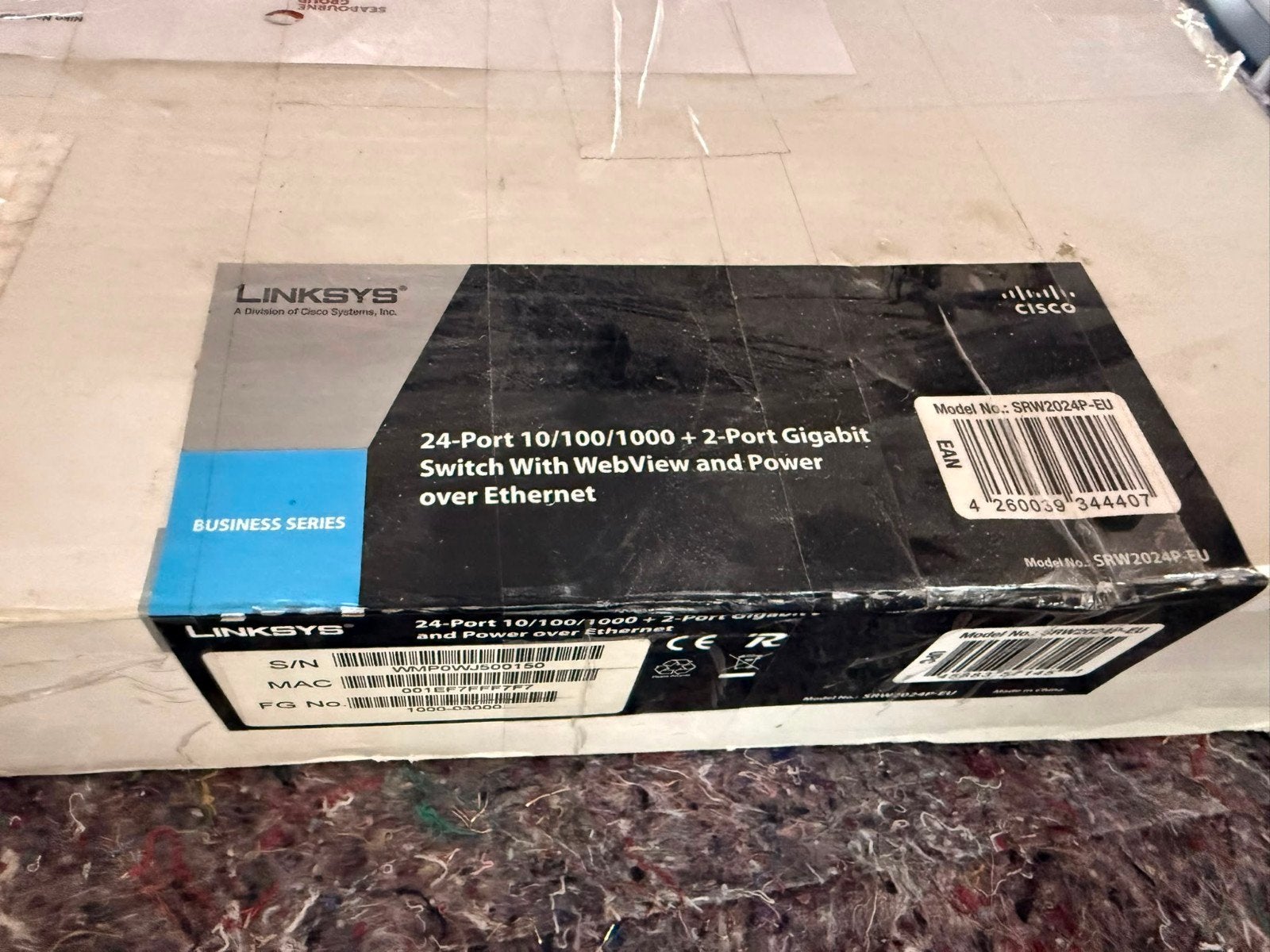 Linksys SRW2024P-EU 24-poorts Gigabit PoE Switch Nieuw, Computers en Software, Netwerk switches, Nieuw, Ophalen of Verzenden, Linksys International, Inc. 121 Theory, Irvine, CA 92617, USA