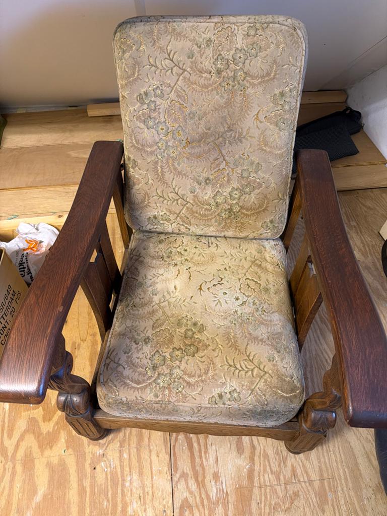 Vintage houten fauteuil met bloemenpatroon rookstoel, Ophalen of Verzenden
