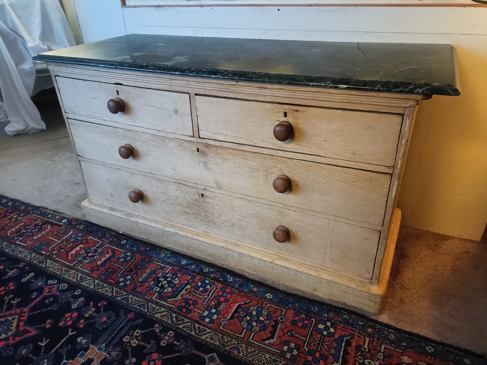 Dressoir. Grenen houten ladenkast., Huis en Inrichting, Ophalen, Gebruikt, 25 tot 50 cm